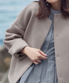 Tiaclasse ダイバー素材ノーカラージャケット