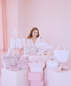 Maison de FLEUR ピンクマニアロングポーチ