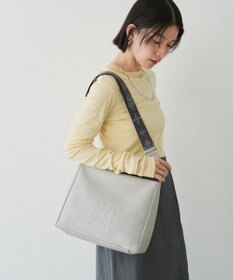 russet エンボスモノグラム2WAYショルダーバッグ(CE-1692)