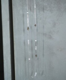 YECCA VECCA ガラスMIXロングネックレス