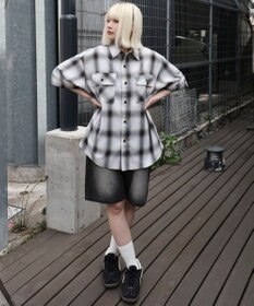 WEGO 【ユニセックス着用ITEM/SMLサイズ展開】オンブレチェックシャツ（SS）