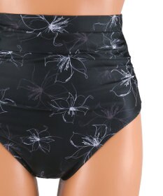 San-ai Resort（三愛水着楽園） 【SALE】軽い着け心地でしっかり盛れる【楽盛り水着】　ワイヤービキニ　7S・9M・11L　【San-ai Resort（サンアイリゾート）】