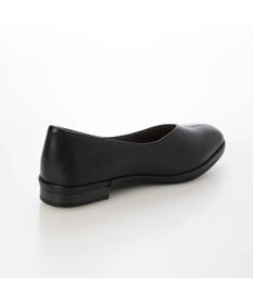 ing <ing>【WEB限定】【サスティナブル】スクエアトゥVカットフラットパンプス