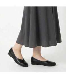 ing <ing>【WEB限定】【サスティナブル】スクエアトゥVカットフラットパンプス