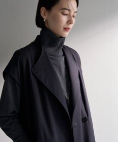 UNFILO スリーブレスコート