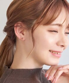 Phoebe 【痛くないシリーズ/金属アレルギー対応】ミルキーウェイライトフィットイヤリング　ゴールド