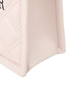 Maison de FLEUR ミニポーチ付きキルティングトートバッグ