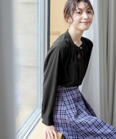 Tiaclasse L 【新色追加・洗える】バンドカラー2WAYタックブラウス