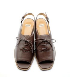 APOM レースアップスリングバックサンダル30