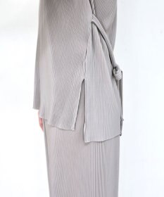 Tiaclasse 【2点セット・新色追加・洗える】クリスタルプリーツセットアップ