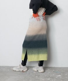 TRICOTE GRADATION SHAGGY SKIRT／グラデーションシャギースカート