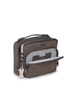 TUMI VOYAGEUR 「テガン」クロスボディ