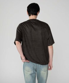 WEGO 【ユニセックス着用ITEM/MLサイズ展開】フェイクスウェードエンボスロゴT（SS）