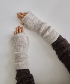 ANY SIS 【WEB＋一部店舗限定】シャギー ハンドウォーマー