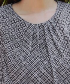 Tiaclasse 【洗える】チェック柄ハンカチスリーブブラウス