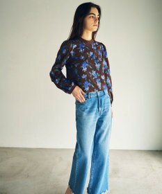 GRACE CONTINENTAL フラワー刺繍ショートトップ