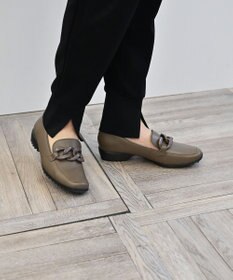 Pointer 【石岡真実さん着用】日本製 本革超軽量チェーンモチーフローファー