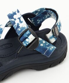 JOSEPH ABBOUD MOUNTAIN KEEN ZERAPORTII サンダル