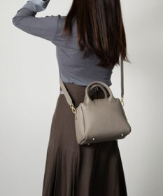 INTER-CHAUSSURES 【CHRISTIAN VILLA】ベーシックレザーハンドバッグ