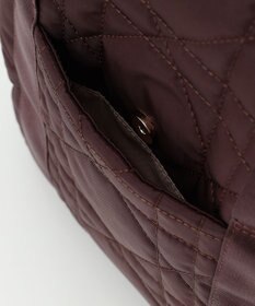 LA BAGAGERIE グリッドキルティングリュック