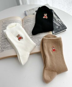 WEGO ハートクマ刺繍ソックス