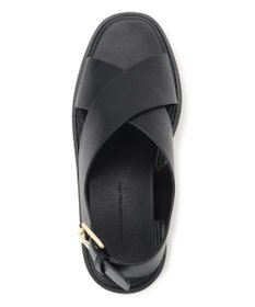 23区 【Oggi8月号掲載】クロス サンダル