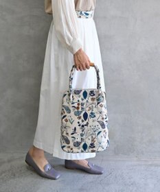 AND WOOL 筆記帳刺繍のバッグ