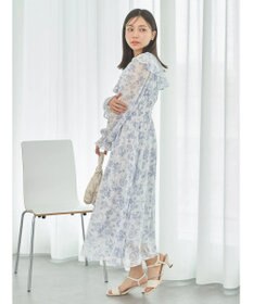 earth music&ecology 隠れバンビ花柄ワンピース