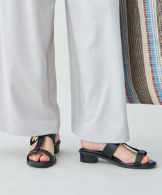 ANY Ｉラインバックルサンダル