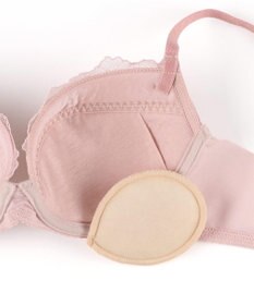 Wing ブラジャー 軽いつけごこち バストシルエットがきれい 脇から背中すっきり KB7002 ウイング／ワコール