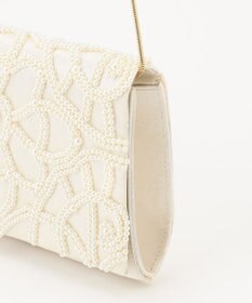 GRACE CONTINENTAL パールフラワークラッチバッグ