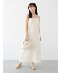 Green Parks カップ付きフリル生地キャミワンピース