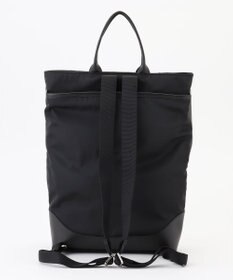 Y'SACCS シルキーリュクスバックパック