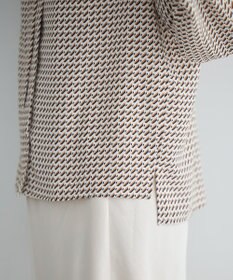 YECCA VECCA ジオメ柄ボウタイブラウス