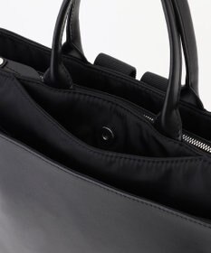 Y'SACCS シルキーリュクスバックパック