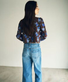 GRACE CONTINENTAL フラワー刺繍ショートトップ