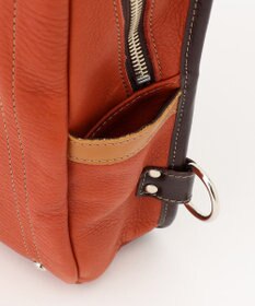 UNBILLION Otias シュリンクレザーオイル仕上げタテ型ボディバッグ