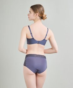 une nana cool 【脇高で背中スムージングブラジャー】さあわたし　レース