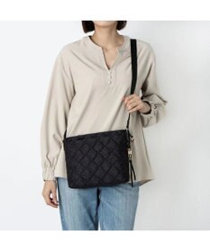 ANNA SUI エアリット ショルダーバッグ