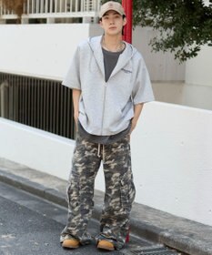 WEGO 【ユニセックス着用ITEM/MLサイズ展開】ストレートラインZIPパーカー(SS)