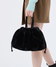 LeSportsac FUR DRAWSTRING TOTE/ブラックフラッフィーファー