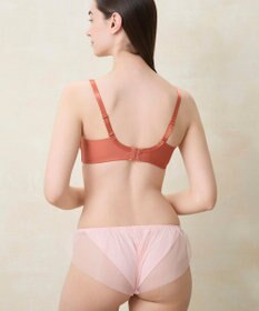 une nana cool 小さく見せるブラ ミニマイザーブラ シンプル