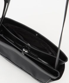 Y'SACCS トラベル ホライズンショルダー