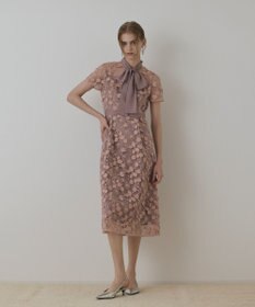 GRACE CONTINENTAL フラワ－フレアドレス