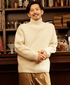 UNFILO MENS バルキー タートルネック ニット