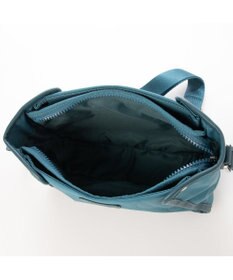 Y'SACCS ヒートエンボス ポルカドットポシェット