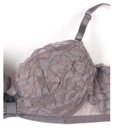 une nana cool リボンブラレース　胸もとフィットながもち～動いてもキレイはつづく～