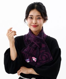 AURORA 【 ANNA SUI（アナ スイ）】マイメロディ&クロミ 刺しゅうブローチ付きモールニットマフラー