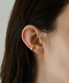 Phoebe 〈金属アレルギー対応〉ソリッドメタルイヤーカフ　ゴールド　シンプル/ステンレス