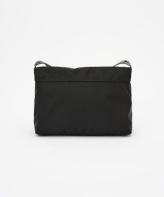 IACUCCI アーゴ ミディアムショルダー NYLON/CERVO